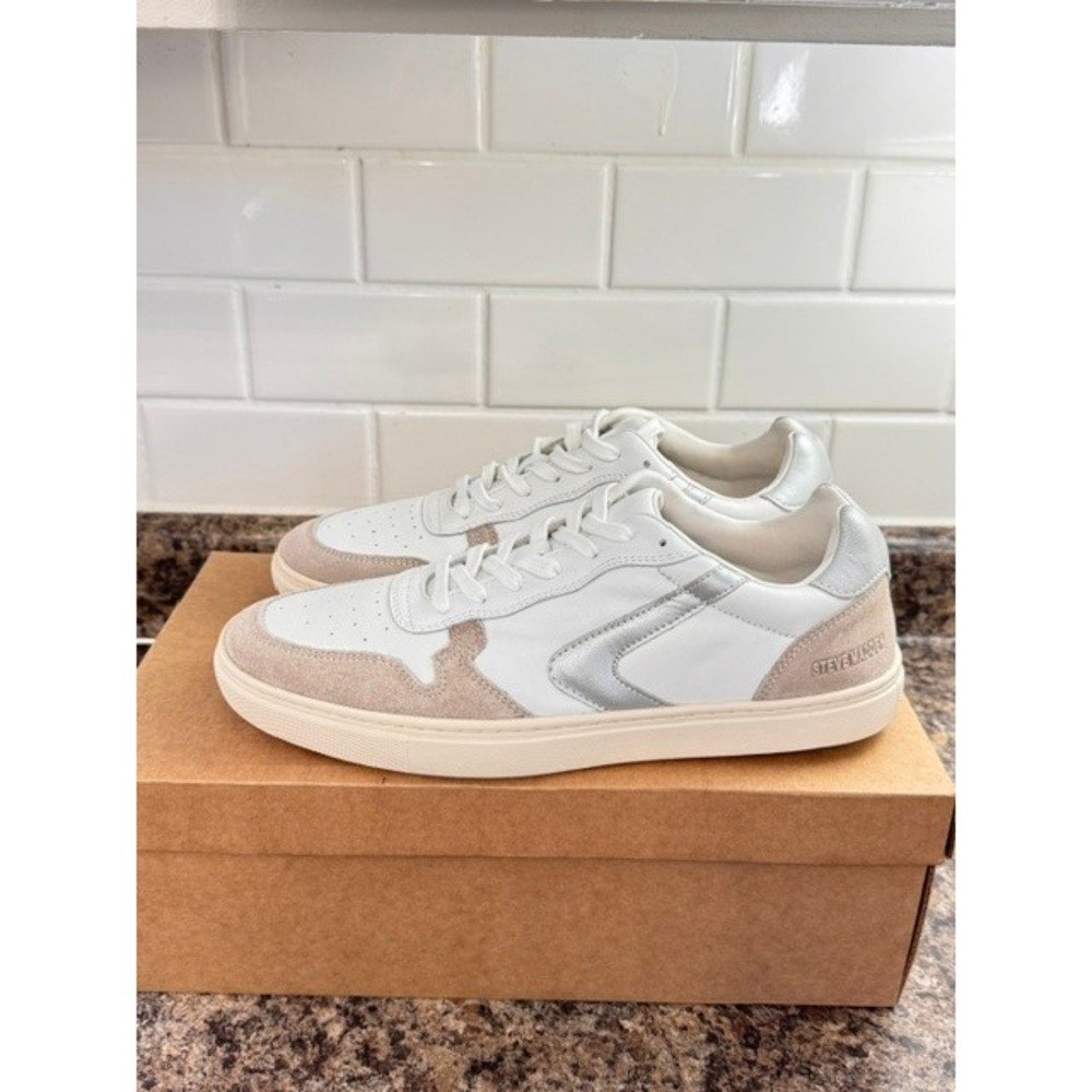 Steve Madden Centre Mens White Silver Suede Leather Sneakers CENT05M1 9.5 - Picture 3 of 14